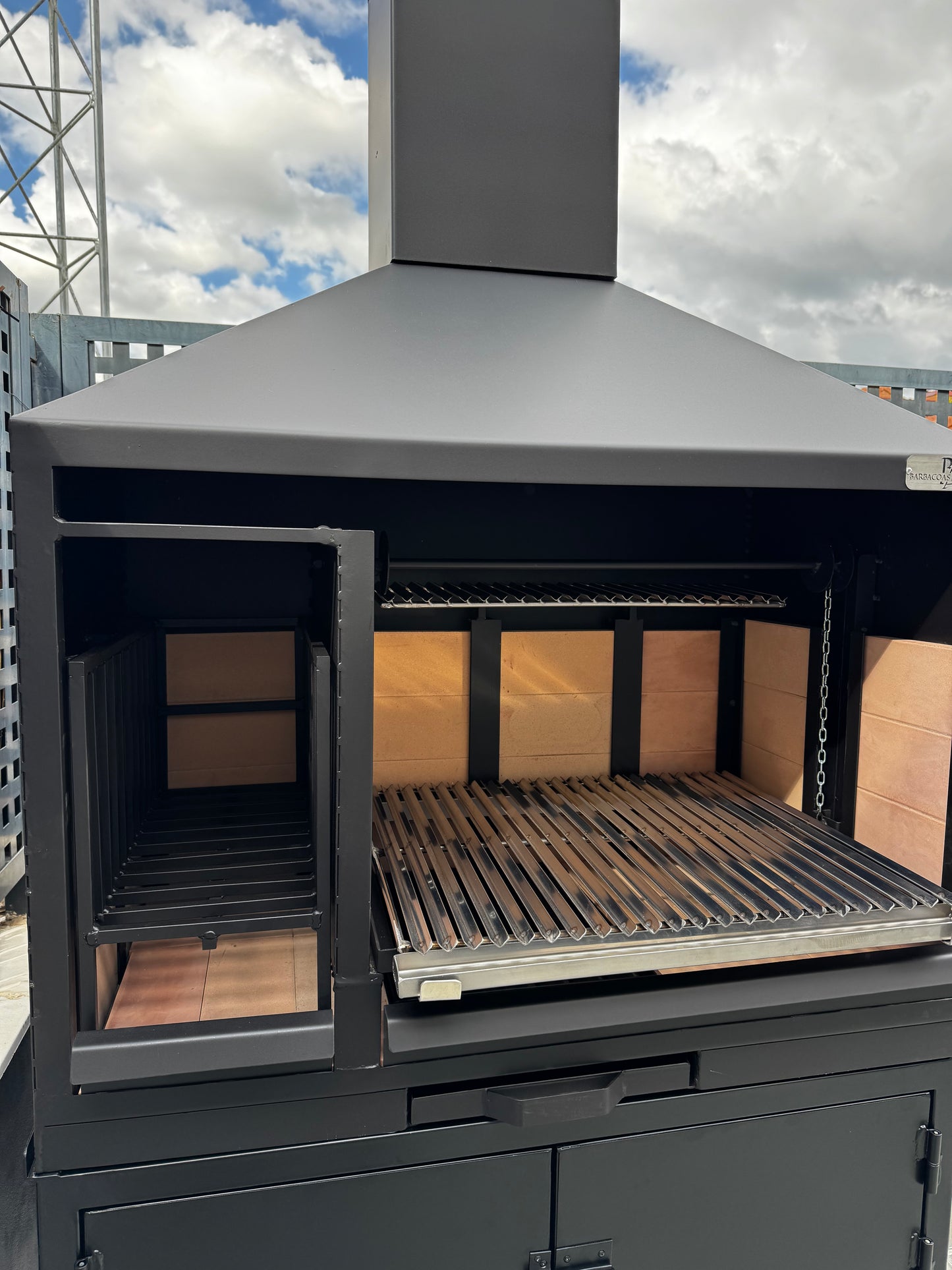 Barbacoa Premium con Armario Personalizado