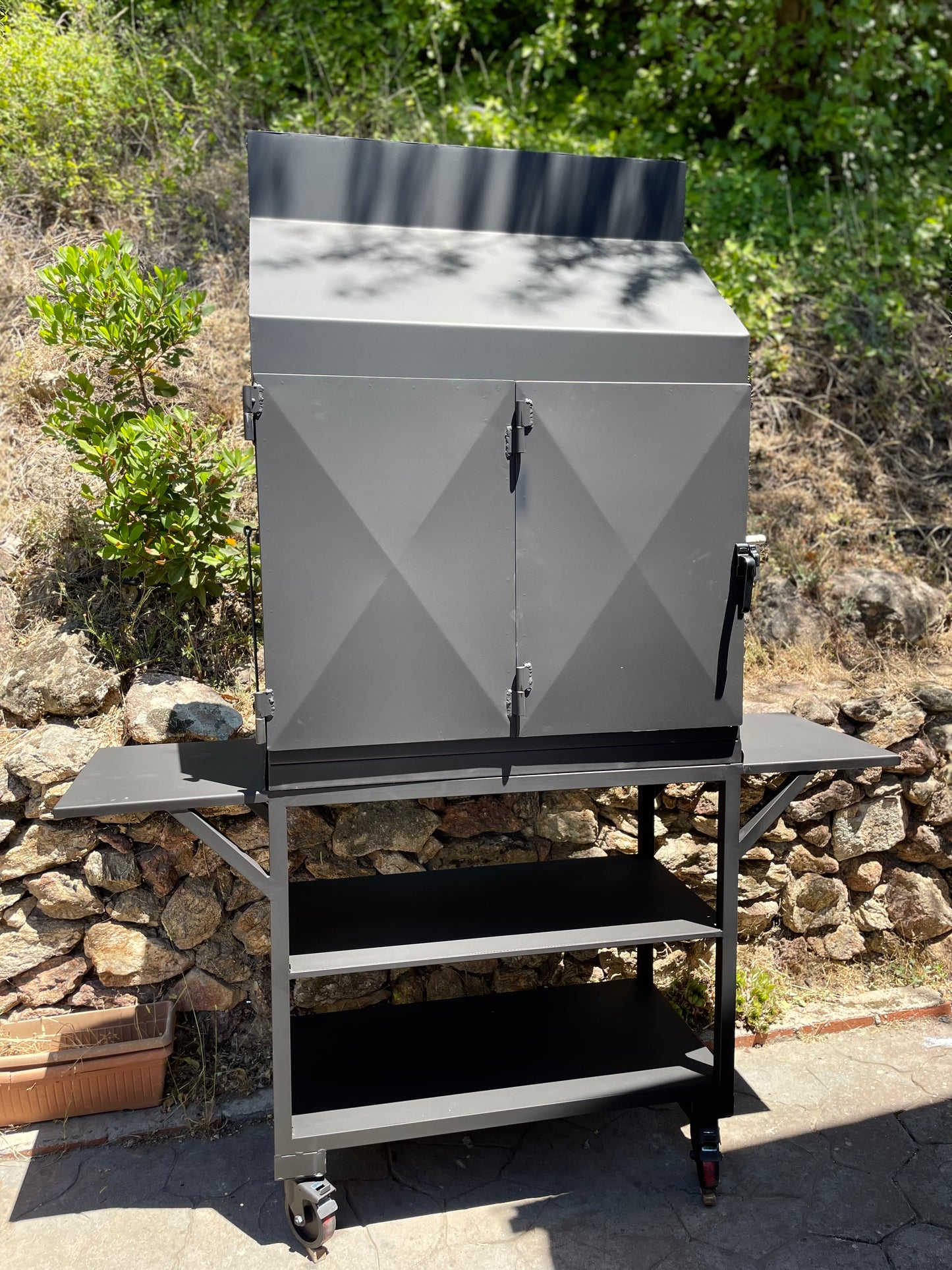 Barbacoa con Salida de Humo Parte Superior Trasera