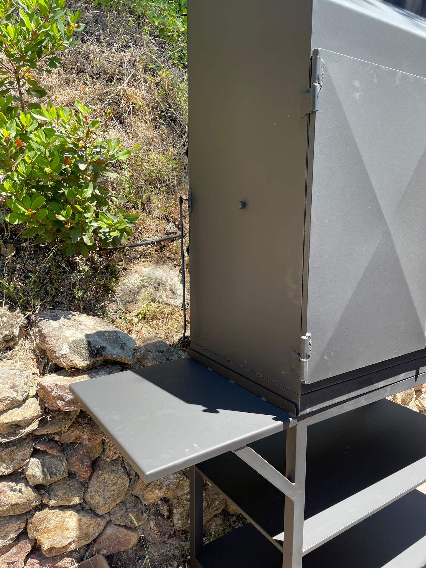 Barbacoa con Salida de Humo Parte Superior Trasera