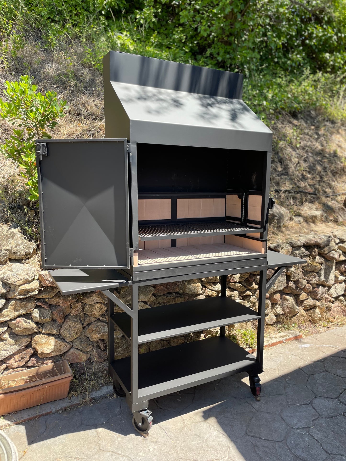 Barbacoa con Salida de Humo Parte Superior Trasera