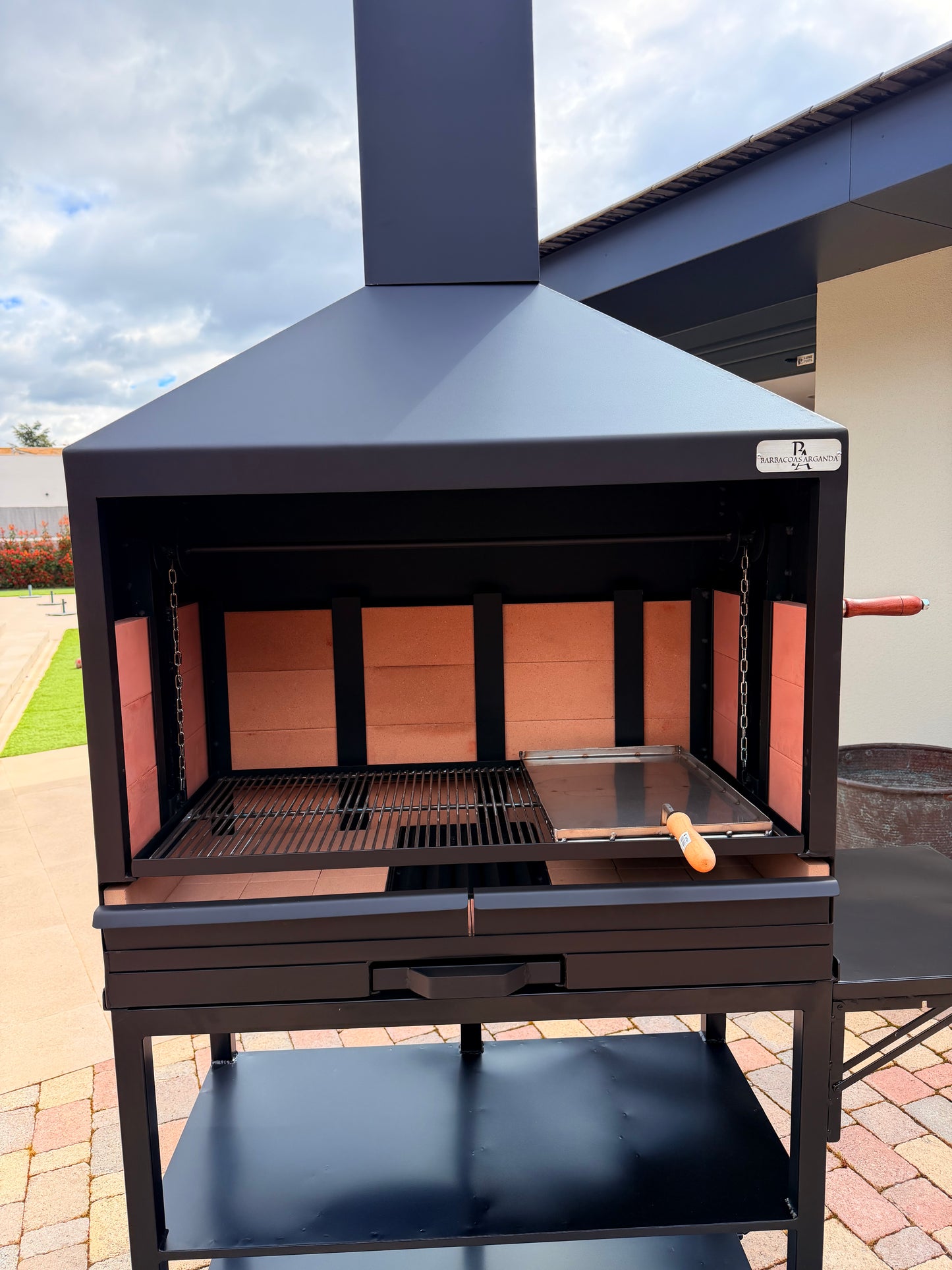 Barbacoa Modelo Elite con Carro 100