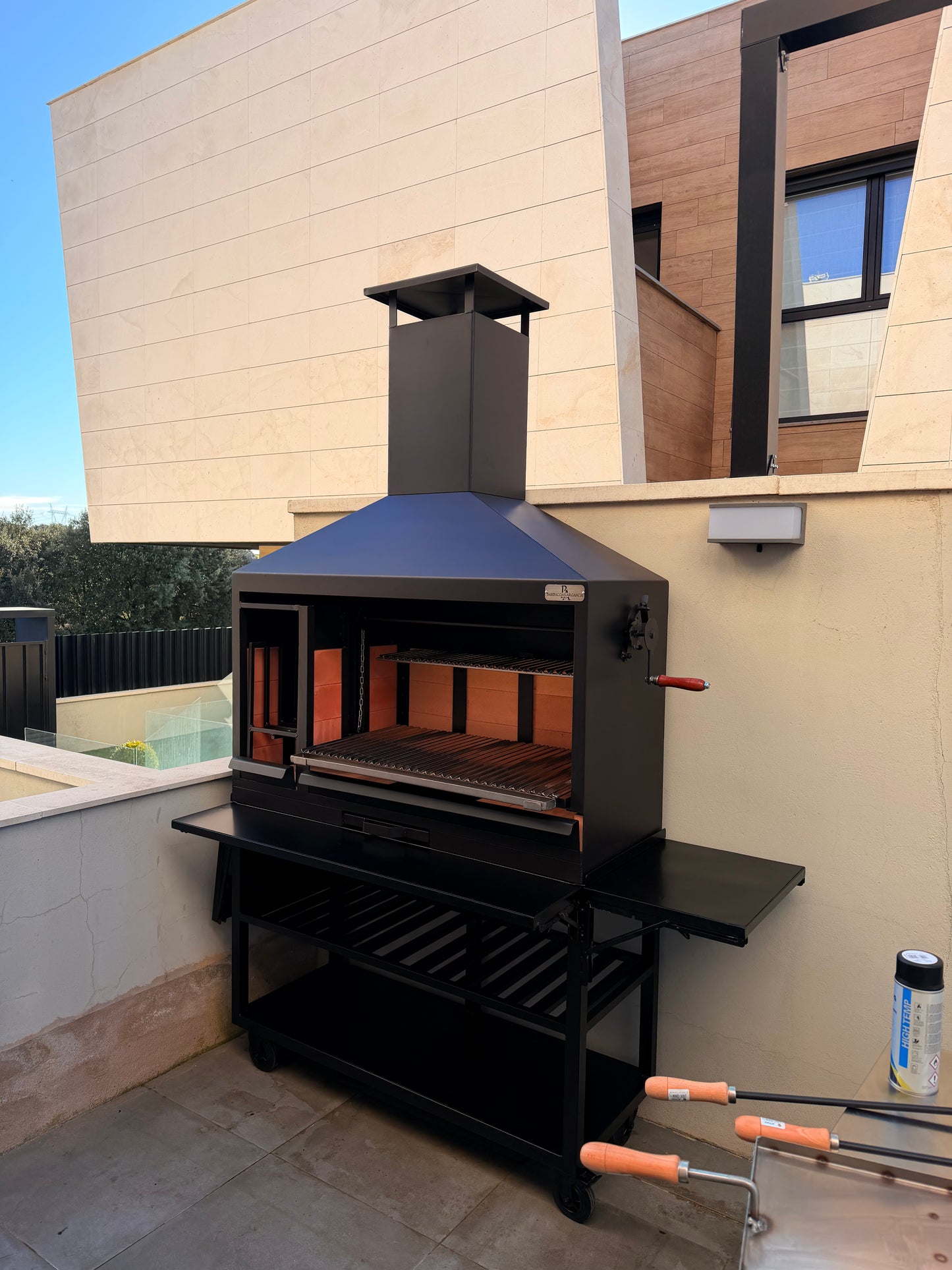 Barbacoa Modelo Premium 130 + Carro con Mesa Frontal