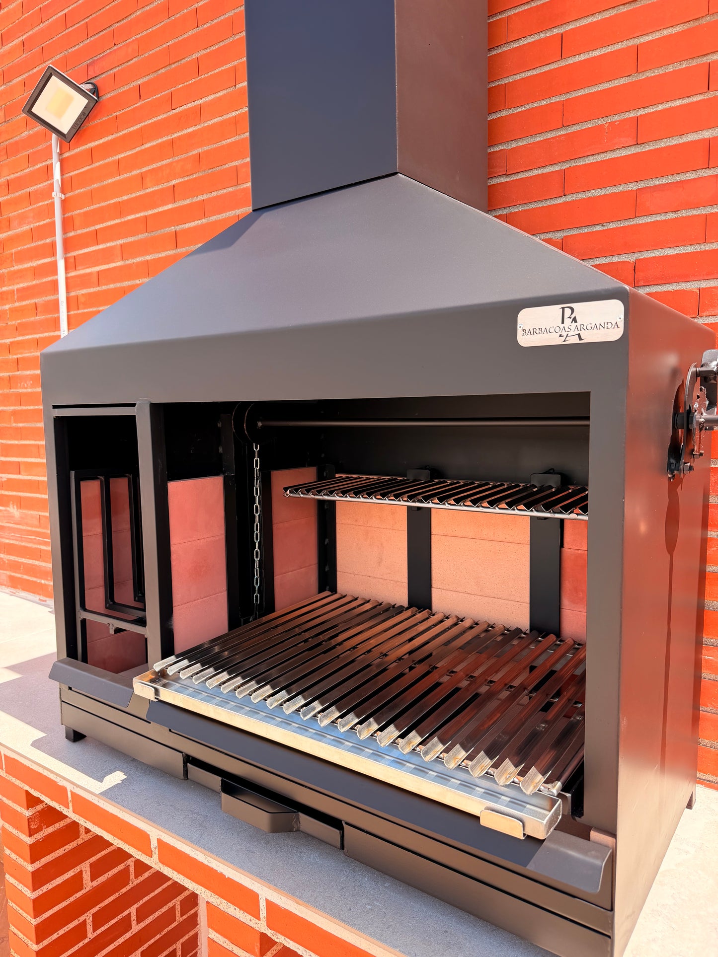 Barbacoa Premium con Brasero 110
